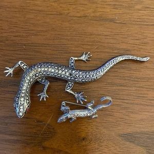 Vintage Two lizard pins